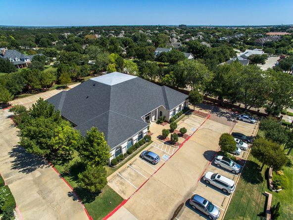 Office For Lease: 630 E Southlake Blvd, Southlake, TX 76092